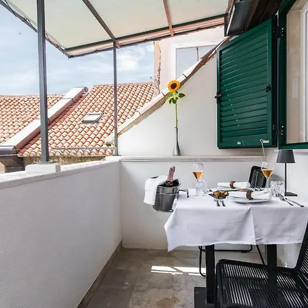 Makarun Heritage Oda ve Kahvaltı 4*