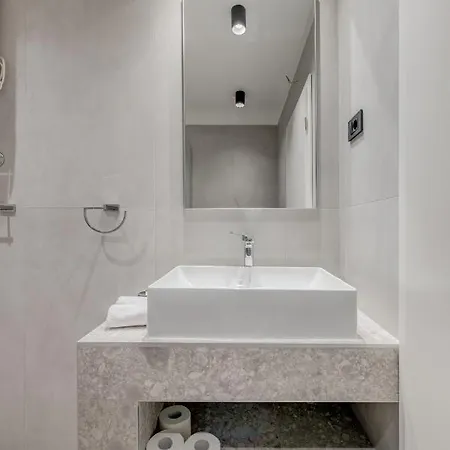 Oda ve Kahvaltı Makarun Heritage Split