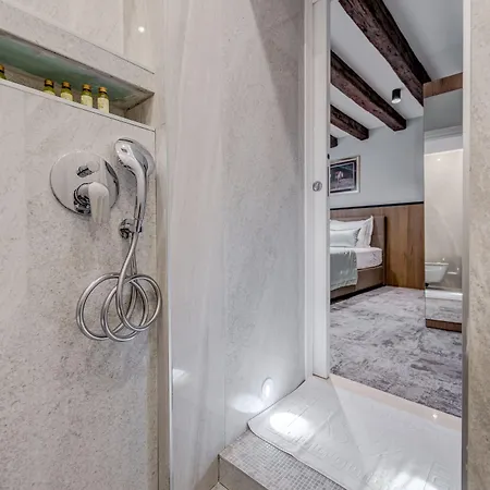 Makarun Heritage Oda ve Kahvaltı 4*