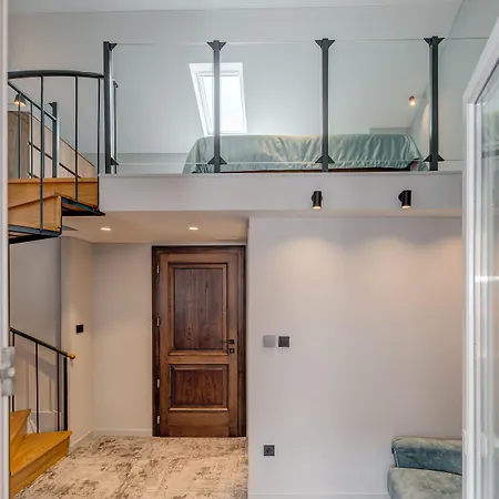 Oda ve Kahvaltı Makarun Heritage 4*