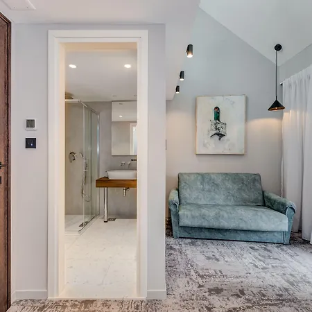 לינה וארוחת בוקר Makarun Heritage ספליט