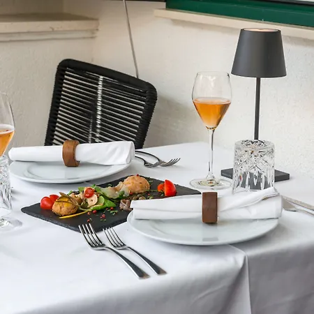 לינה וארוחת בוקר Makarun Heritage